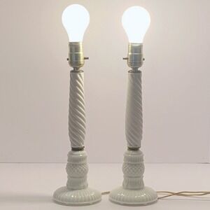 VTG Milk Glass Spiral Twist Hobnail Boudoir Lamps Pair Leviton USA White